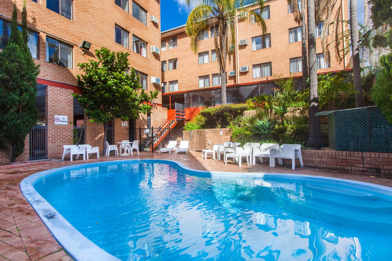 inner city apartments hotel