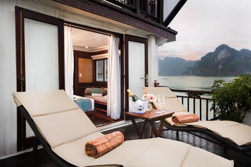 bhaya cruises