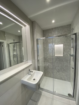 buckingham apartment