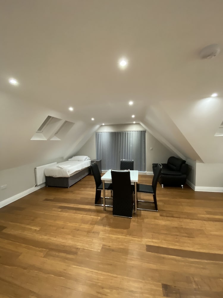 buckingham apartment