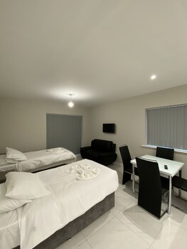 buckingham apartment