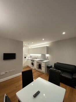 buckingham apartment