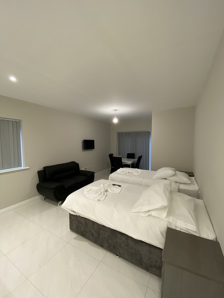 buckingham apartment