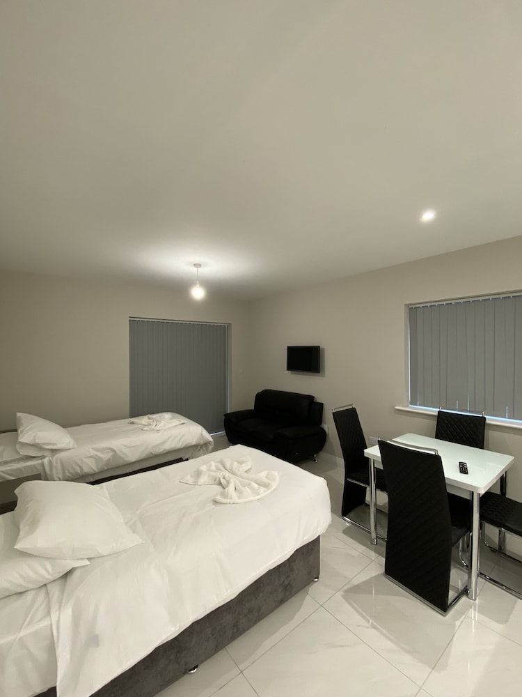 buckingham apartment