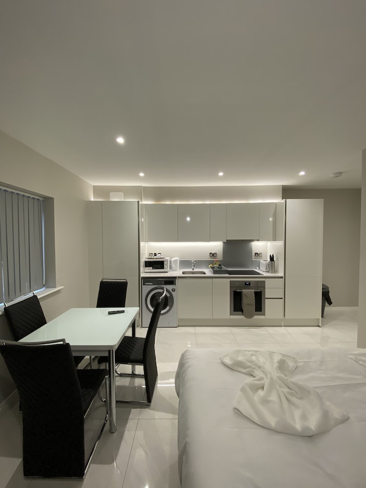 buckingham apartment