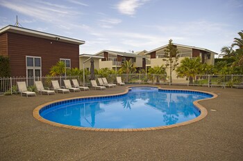 ocean serenity apartments whitianga