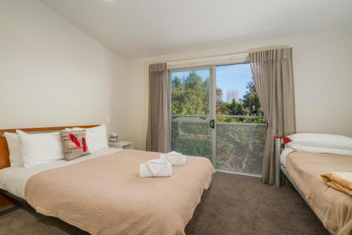 ocean serenity apartments whitianga