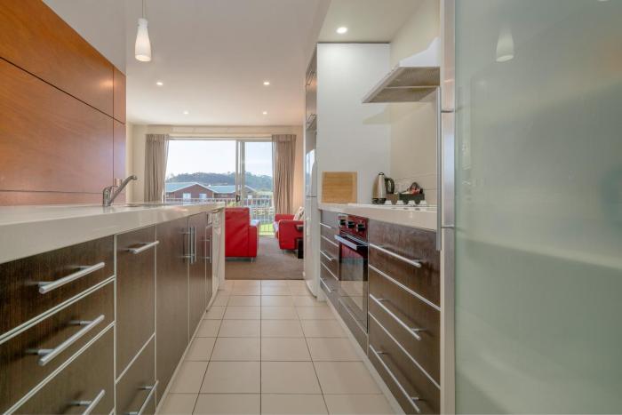 ocean serenity apartments whitianga