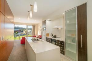 ocean serenity apartments whitianga