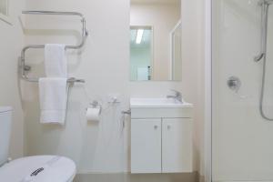 ocean serenity apartments whitianga