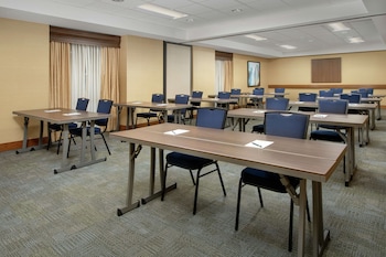 Homewood Suites By Hilton Hillsboro/Beaverton,Beaverton>>Aloha,3 star