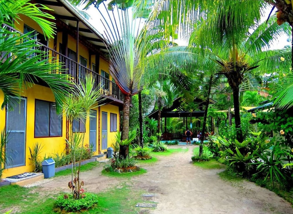 point 303 surf resort