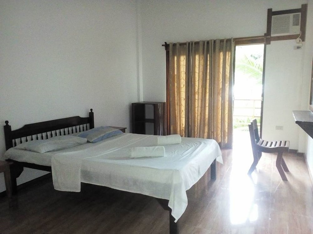 point 303 surf resort