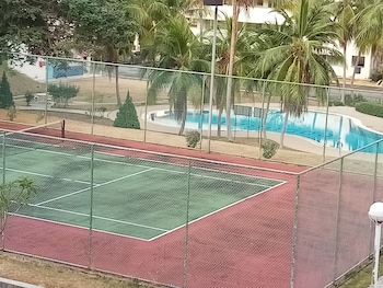 rose condo cocobay beach resort