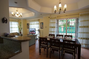 charming tagaytay vacation home