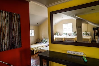 charming tagaytay vacation home