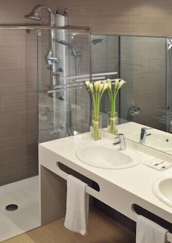 oasis park junior suites