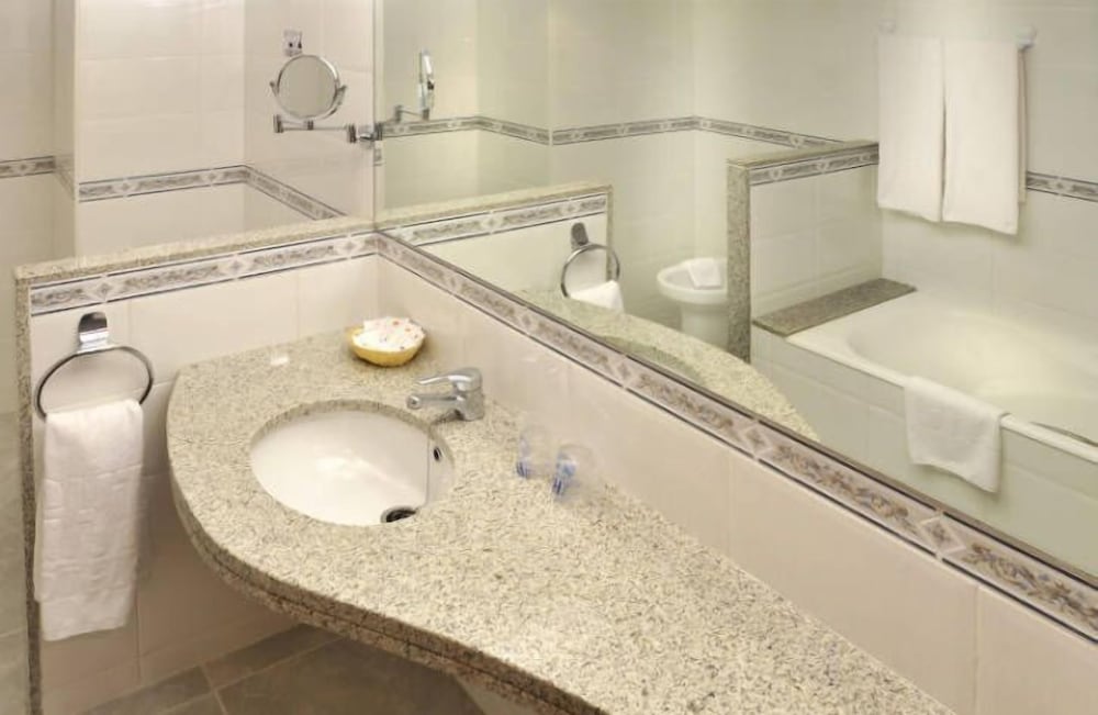 oasis park junior suites