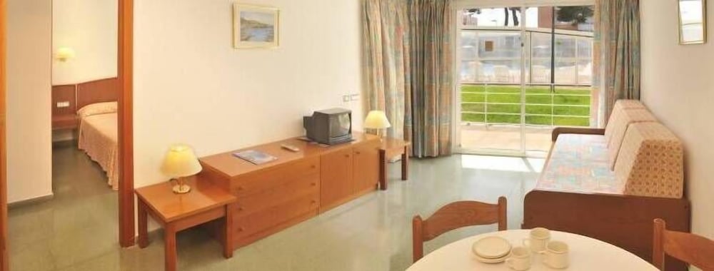 oasis park junior suites