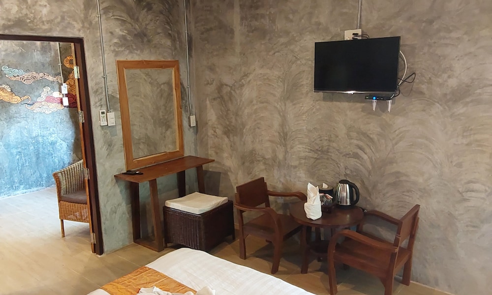 phatchara boutique hotel hostel