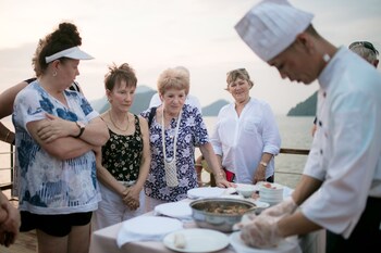 halong majestic legend cruise