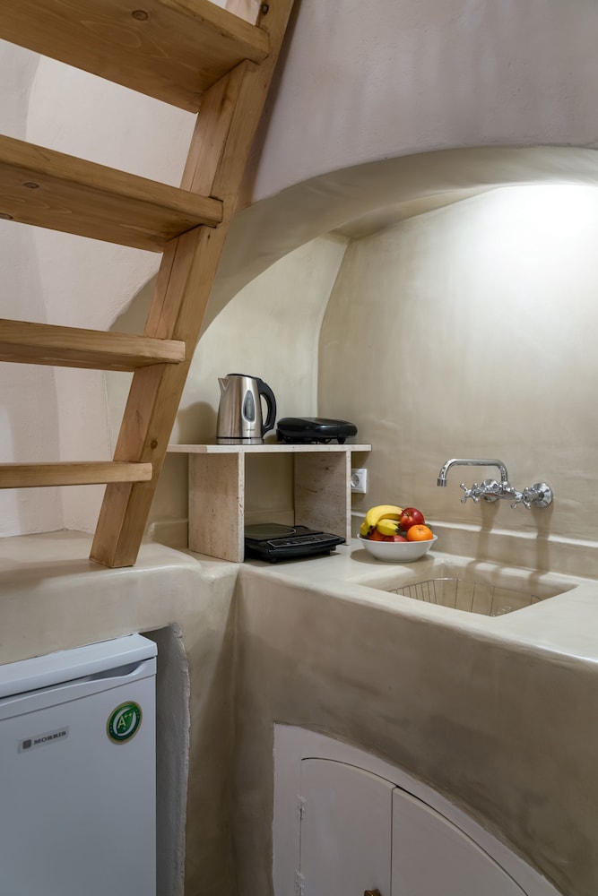 nalas suites