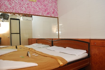 new shahana hostel
