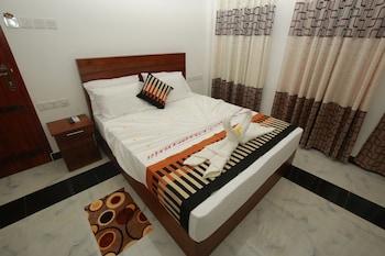 yala hotel river front