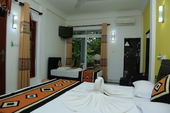 yala hotel river front