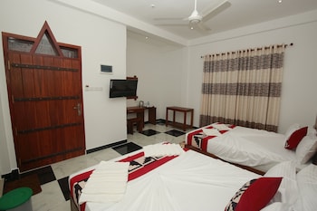 yala hotel river front