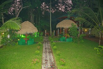 yala hotel river front