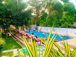 yala hotel river front