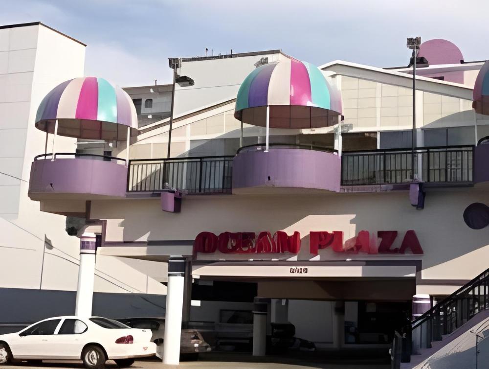 ocean plaza motel