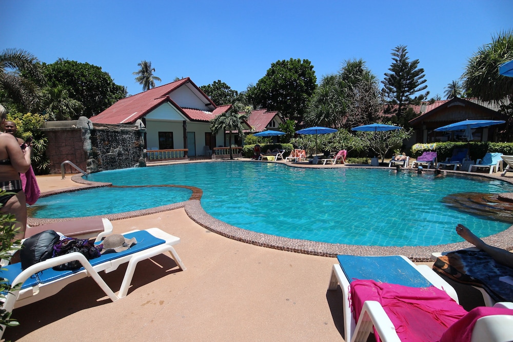 blue andaman lanta resort