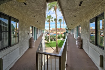 motel 6 yuma az east