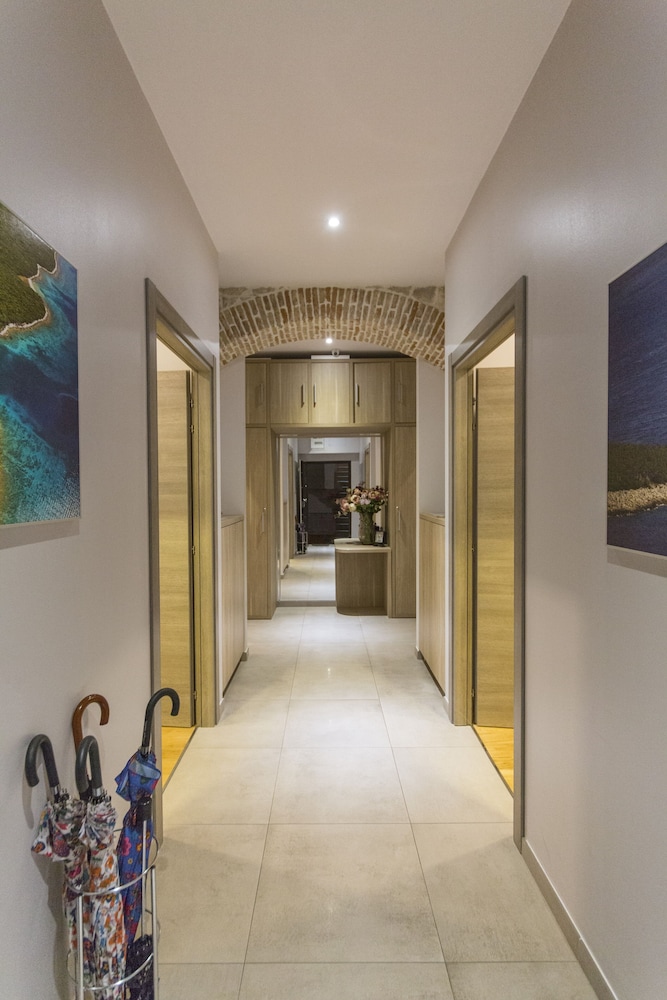 tifani luxury rooms 2
