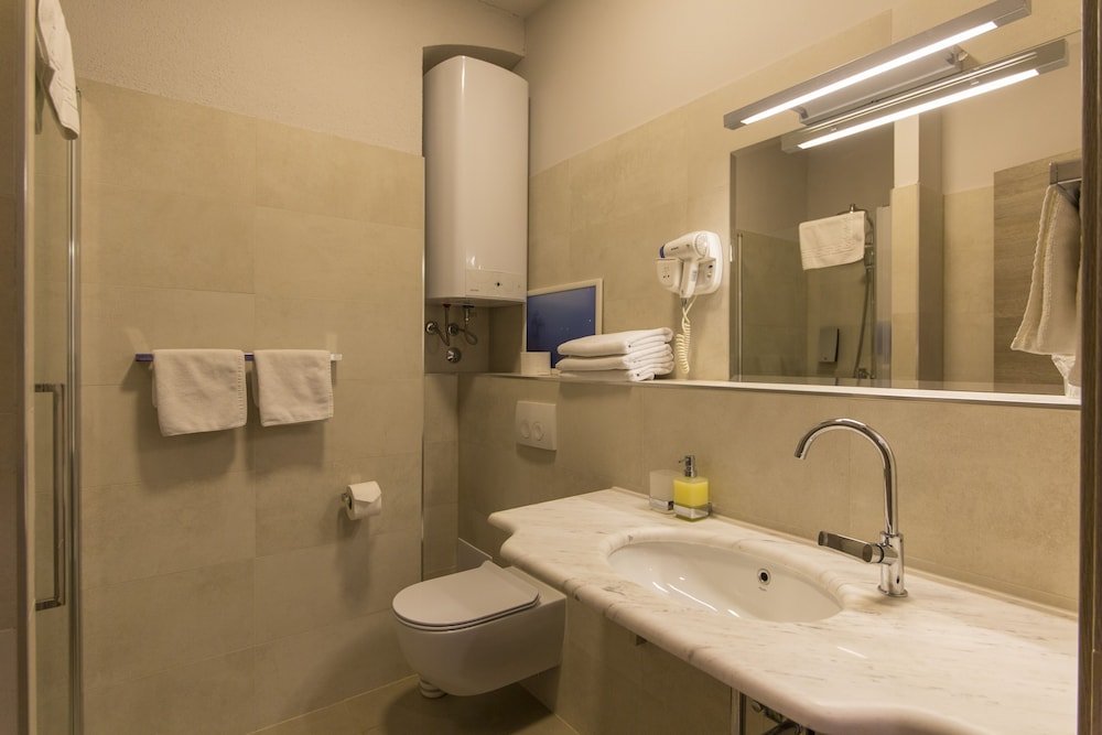 tifani luxury rooms 2