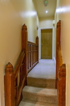 The Apartment No 2 The Old Red King Pub,Glossop>>Bury,0 star