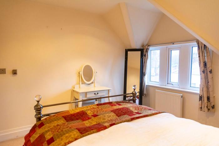 the apartment no 2 the old red king pub