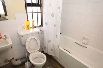 ramon cozy maisonette