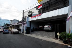 reddoorz near plaza simpang lima