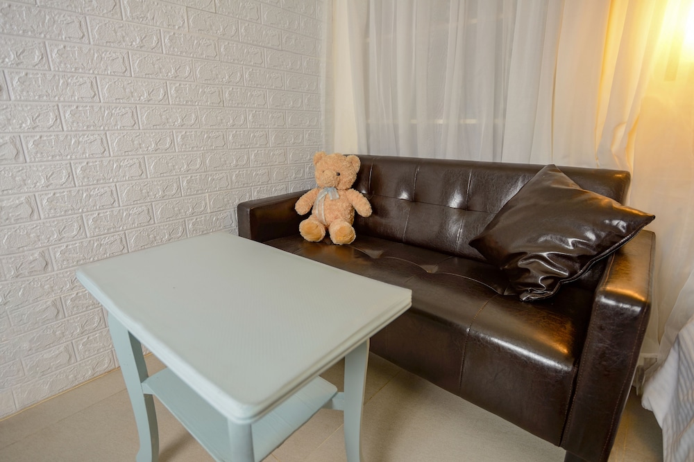 rest twenty two hostel