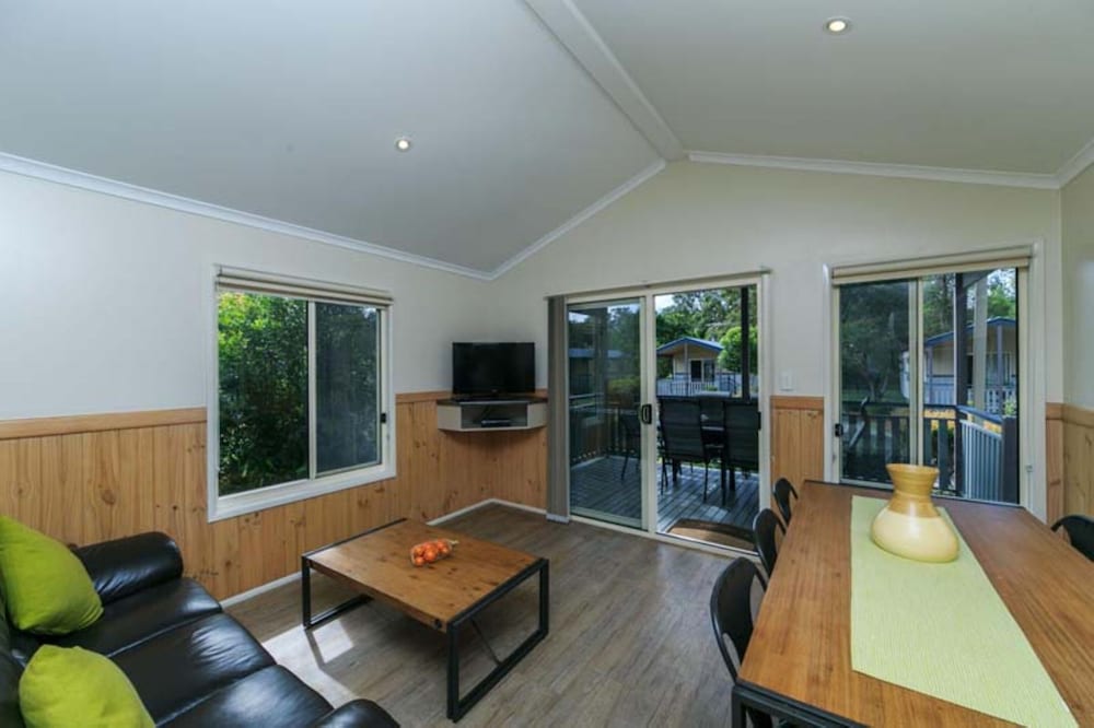 reflections holiday parks mylestom