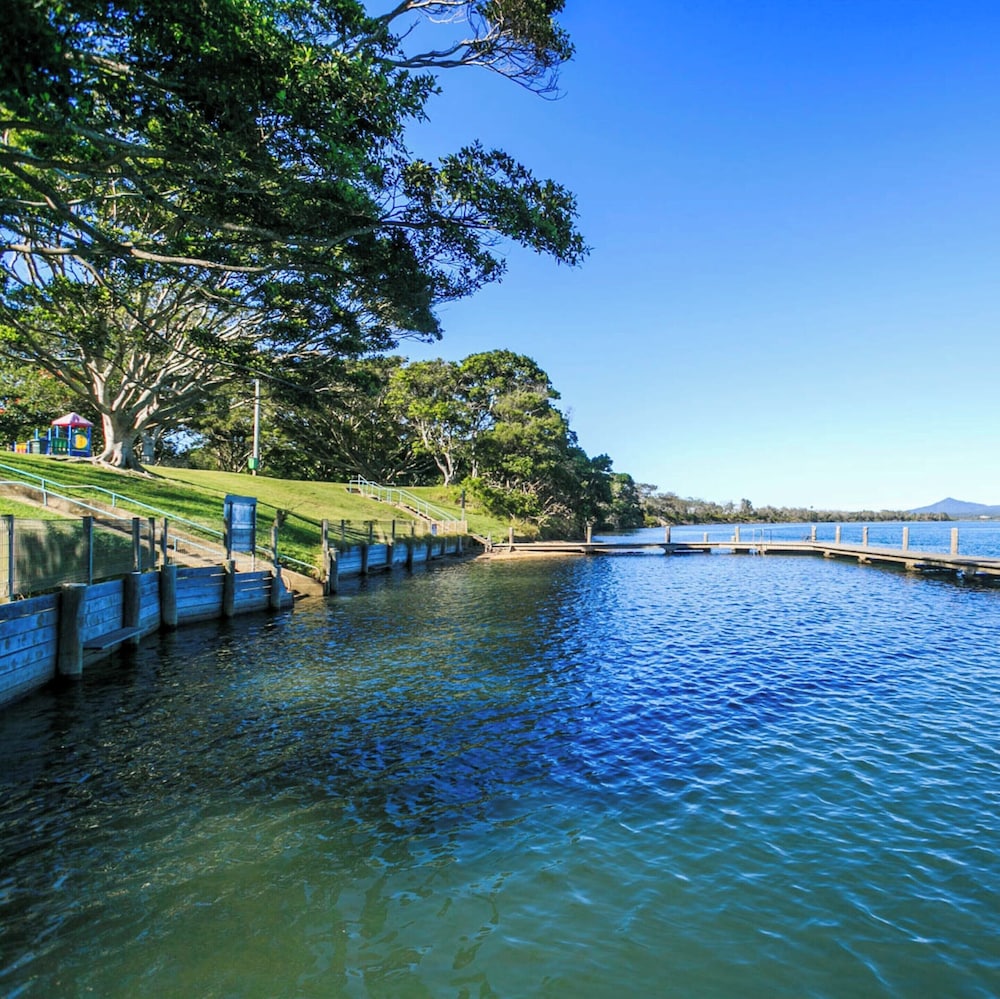 reflections holiday parks mylestom