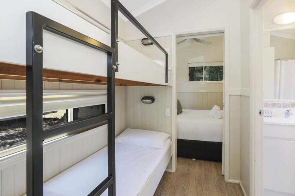 reflections holiday parks mylestom