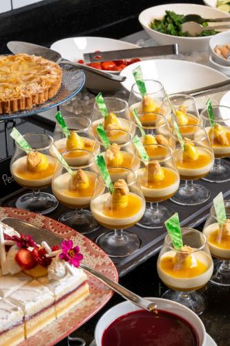 pullman bangkok hotel g