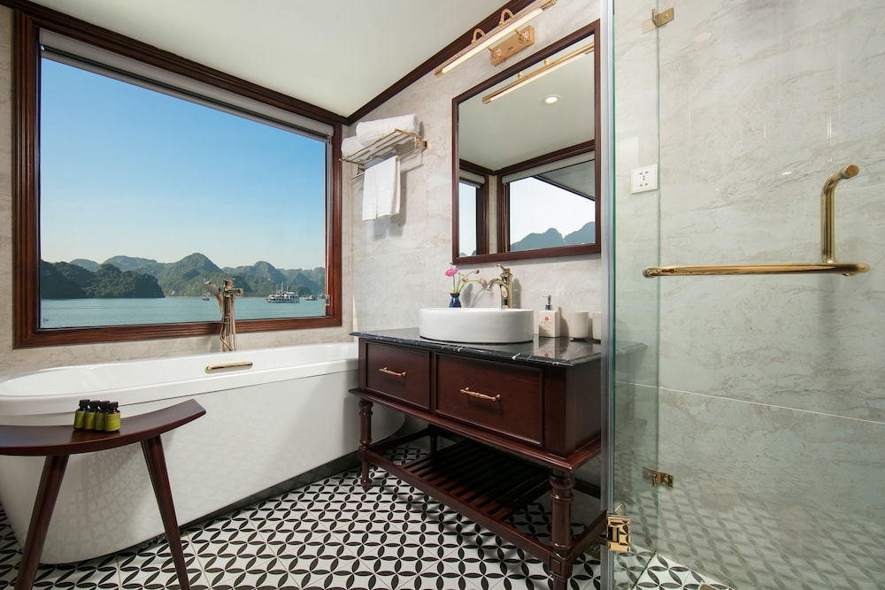 heritage cruises cat ba archipelago