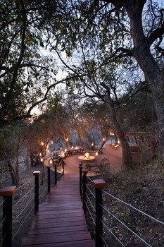 serondella game lodge