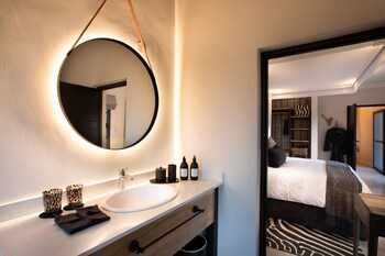 serondella game lodge