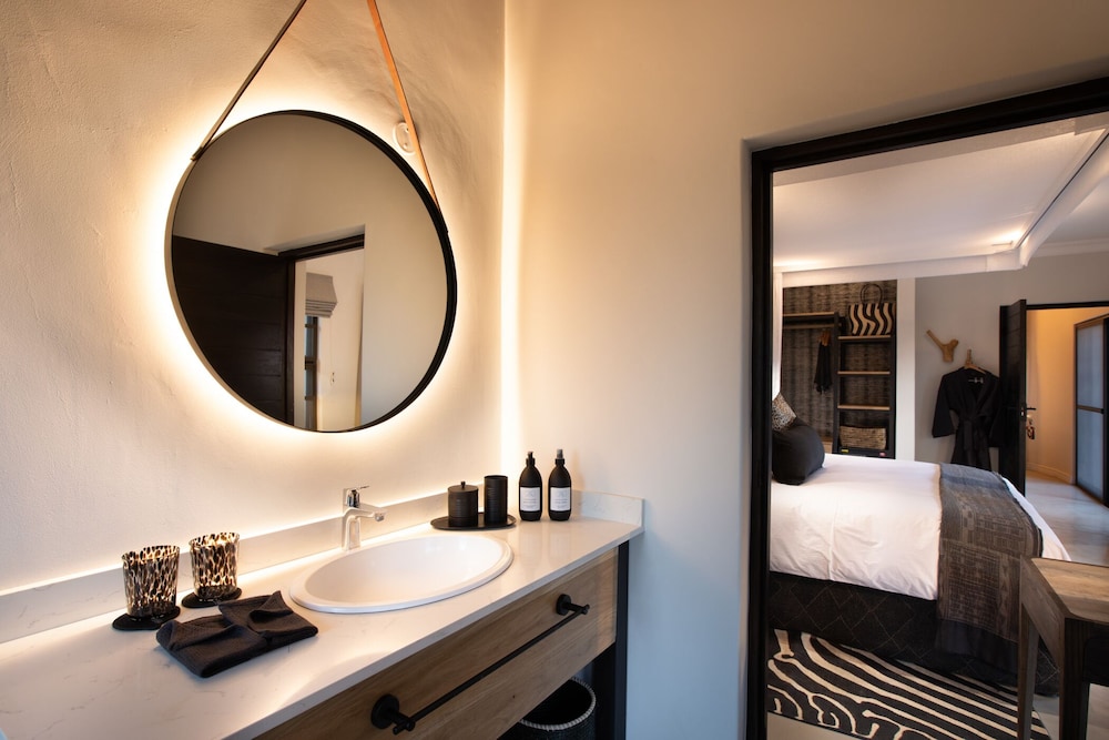 serondella game lodge
